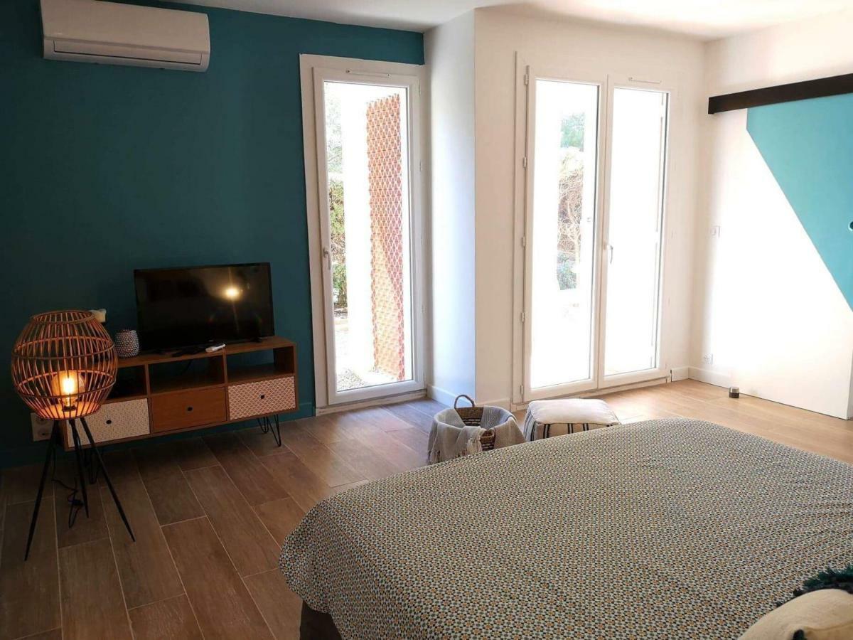 Grand Studio 35M2 Centre Ville LʼÎle-Rousse Exterior foto